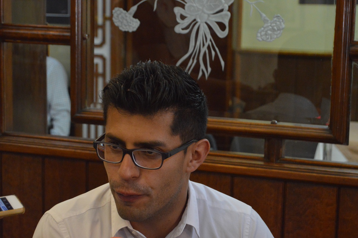 Carlos Segovia