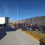Trailer con migrantes