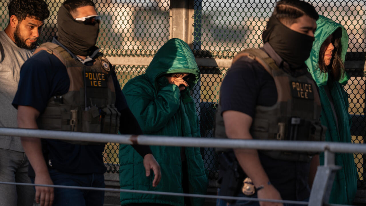 deportados